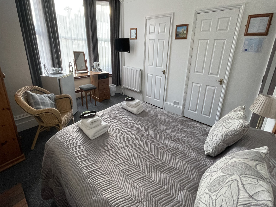 Fairways Guest House, Cambridge Tel: 01223 246063